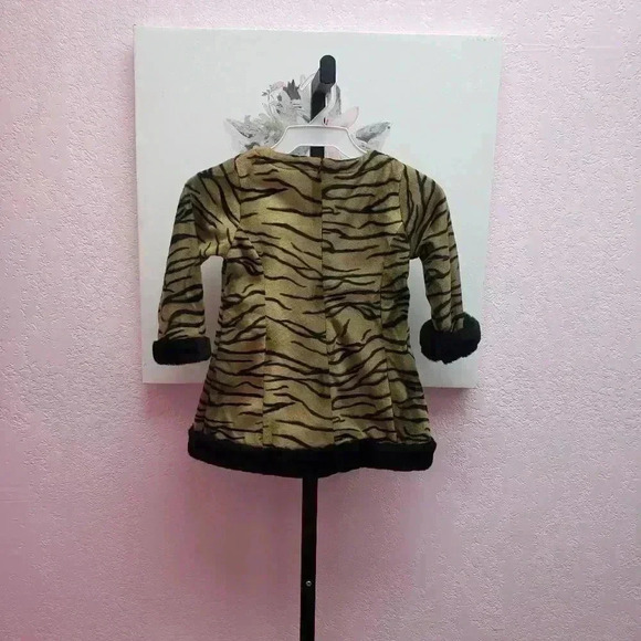 Dad-ee-O Tiger Dress with Faux Fur Trim - Picture 2 of 4